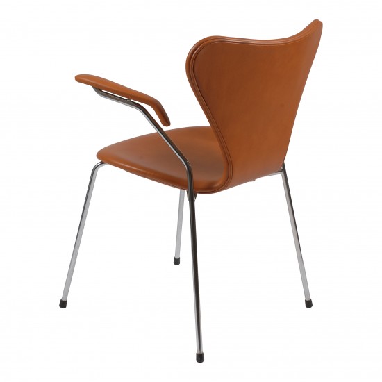 Arne Jacobsen 3207 seven armchair cognac leather Cph Classic